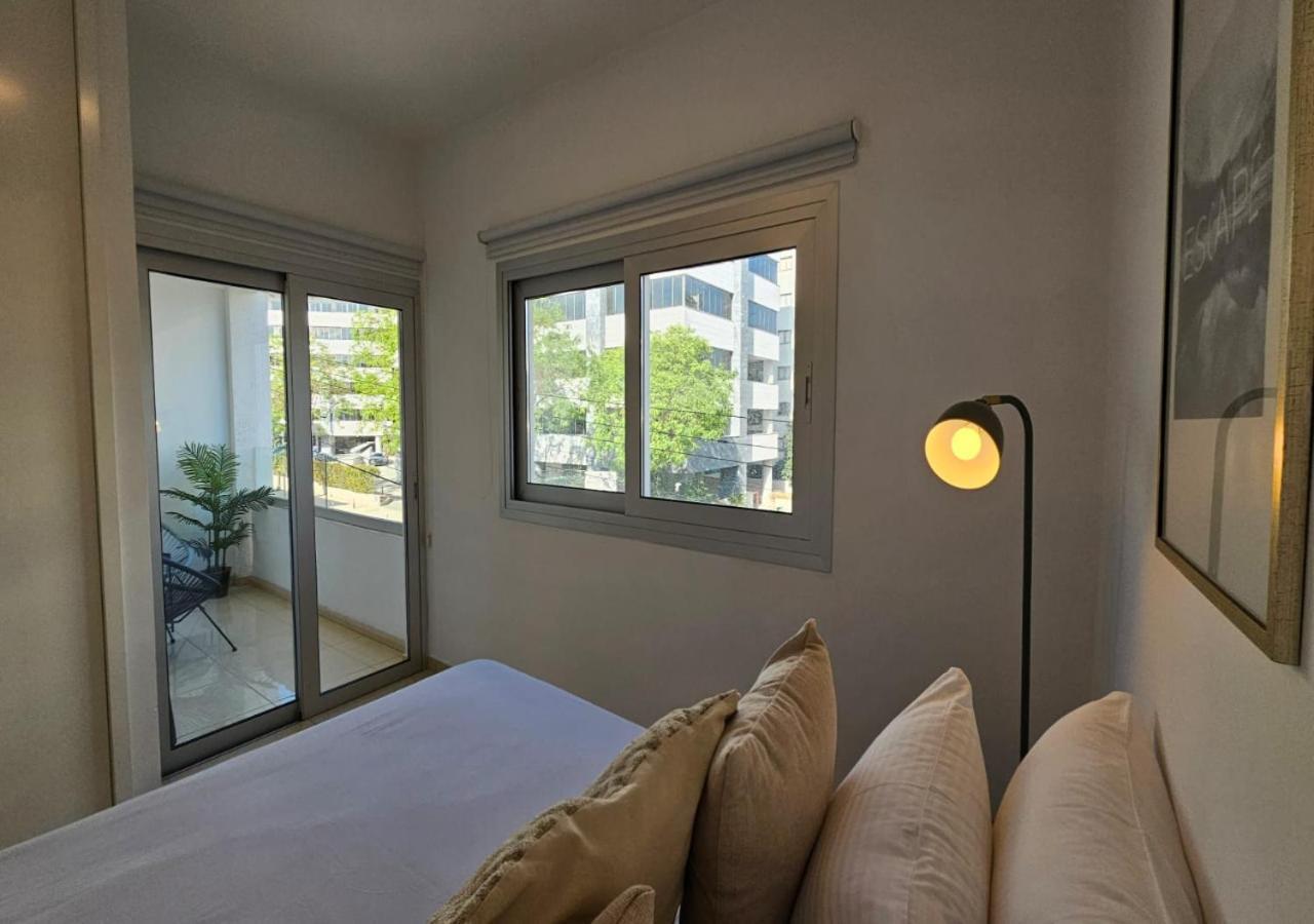 Phaedrus Living: City Centre Luxury Flat Esperidon 201 نيقوسيا المظهر الخارجي الصورة